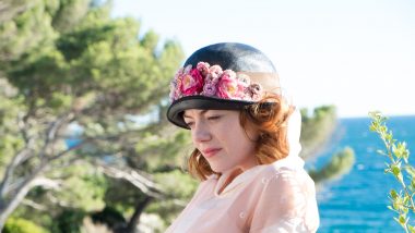 Aiškiaregę filme „Mėnesienos magija“ suvaidinusi Emma Stone teigia, kad jai vaidenasi miręs senelis (2)