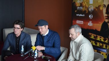 Vilniuje pristatytas naujasis lietuviškas filmas „Traukinio apiplėšimas, kurį įvykdė Saulius ir Paulius“ (4)