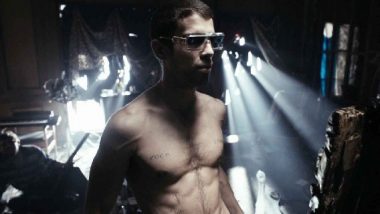 Toby’is Kebbellas taip pat iškeliauja į „Kaukolių salą“ (4)