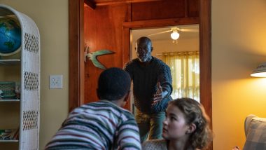 Emily Blunt patvirtino, kad planuojama siaubo filmų „Tylos zona“ trilogija (9)